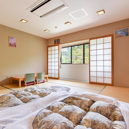 Momijigawa Onsen Hotell Naka Eksteriør bilde